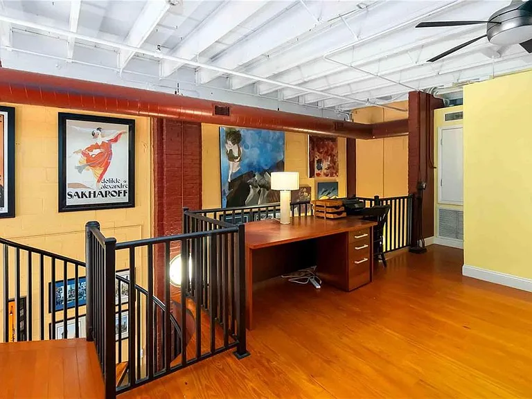 62 W Colonial Dr #301 — Photo 27