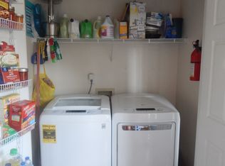 9705 Springwater Ct, Louisville, KY 40229