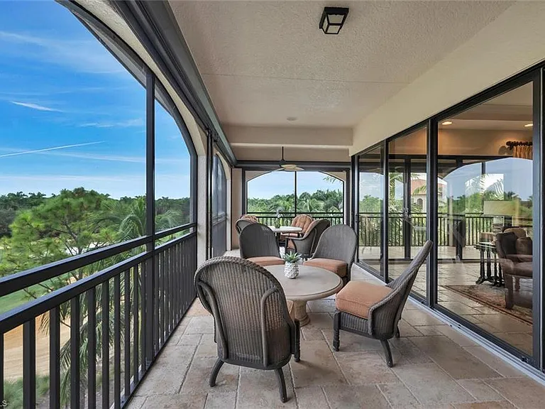 2543 Marquesa Royale Ln #Penthouse 301 — Photo 38