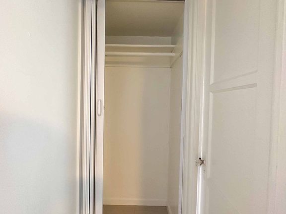 5th image of 4524 30th St #4524