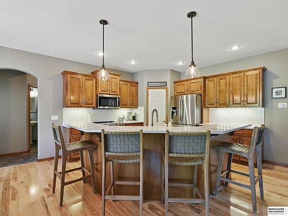 4th image of 10248 Emiline St