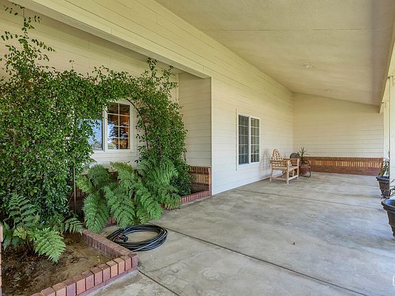 4th image of 3611 Jenkins Rd