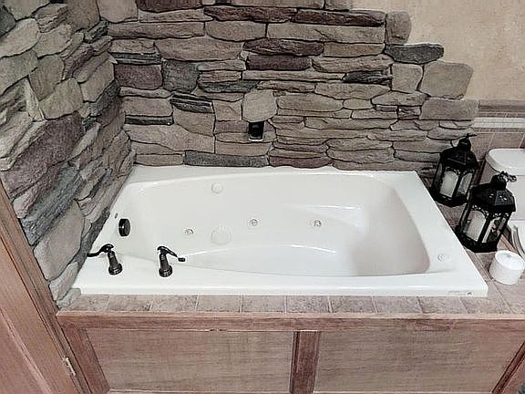 4th image of 1118 Clarion Dr