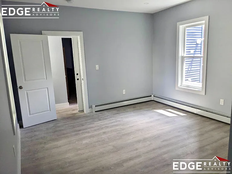 40 Mansfield St #40 — Photo 6