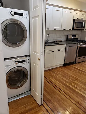 Rented by BELLMARC | media 10