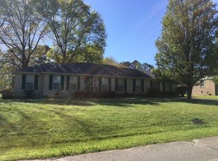 1207 Garden Ln, Corinth, MS 38834