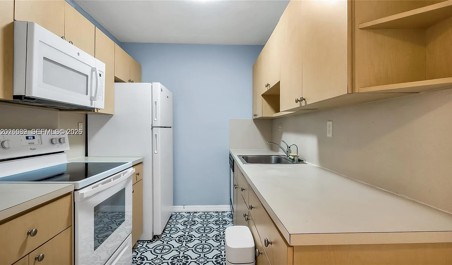Cypress Village Condo — Photo 4