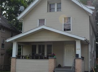 1212 Grant St, Akron, OH 44301