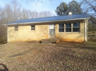 50 McCaleb Rd, Lawrenceburg, TN 38464