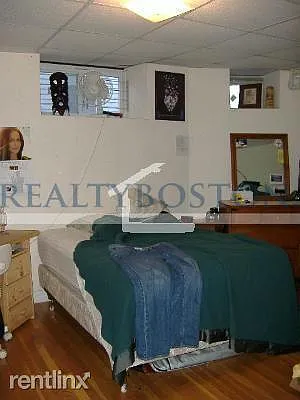 5 bed, 2.0 bath, $5,800 — Photo 4