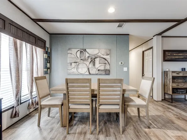 2871 County Road 1076, Celeste, TX 75423