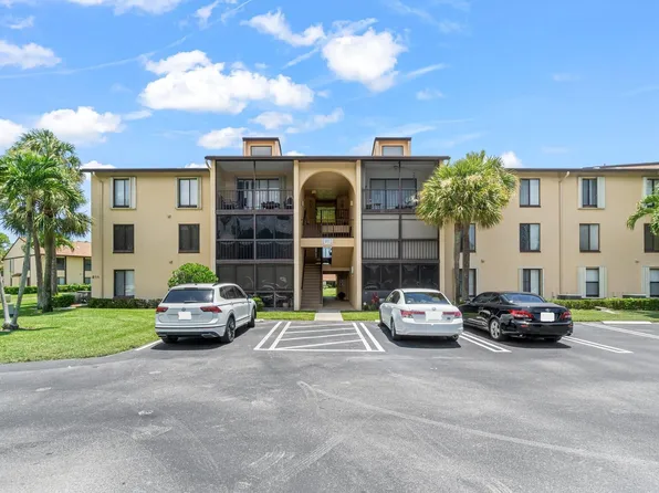 811 Sky Pine Way #A2, Greenacres, FL 33415