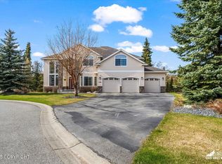 11166 Bluff Creek Cir, Anchorage, AK 99515