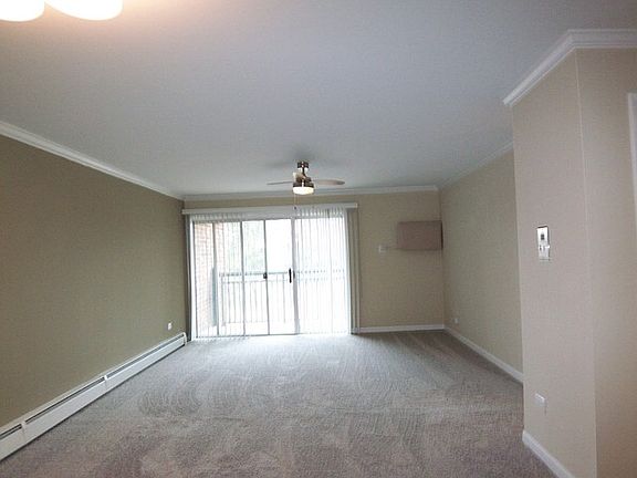 2nd image of 4129 Saratoga Ave APT 216