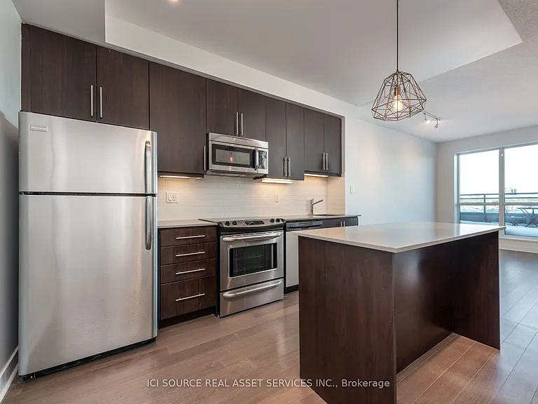 1169 Queen St W #509 — Photo 8