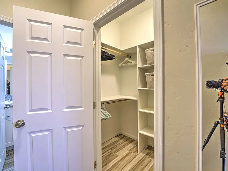 5025 E Lee St #1 — Photo 37