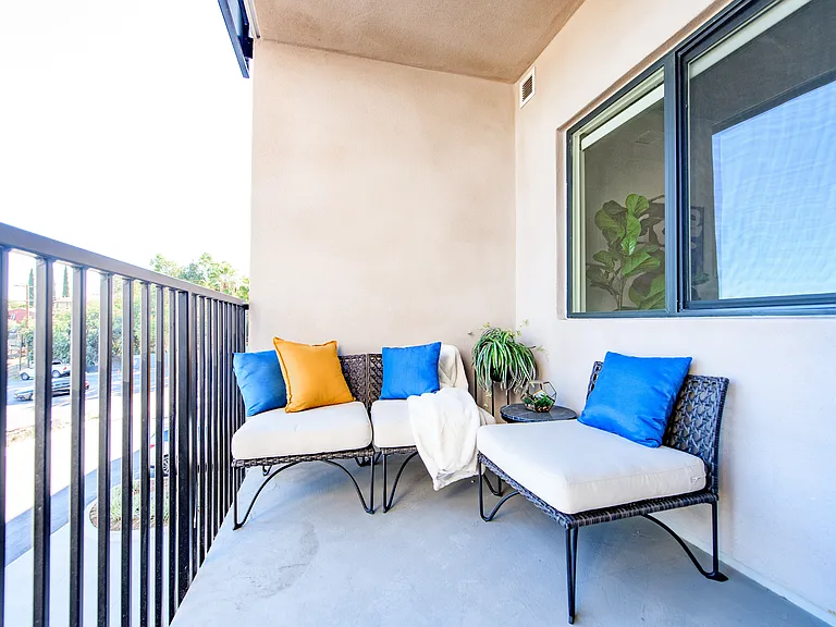 Rising Sun Apartments — Photo 43