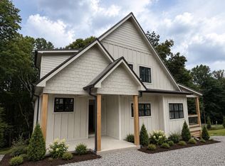 657 Hidden River Rd, Rock Island, TN 38581
