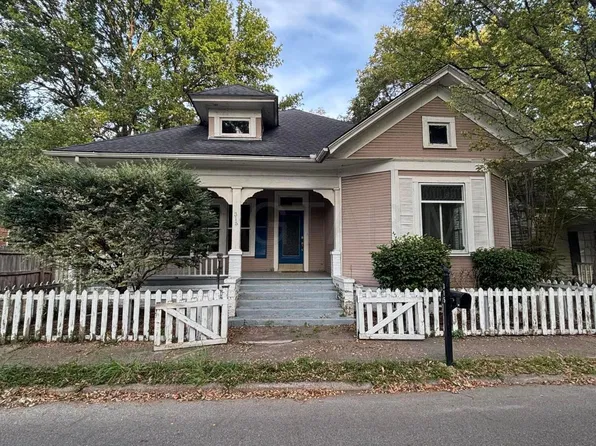 315 9th St S, Columbus, MS 39701