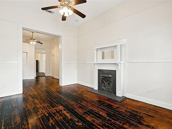 3rd image of 3020 General Taylor St