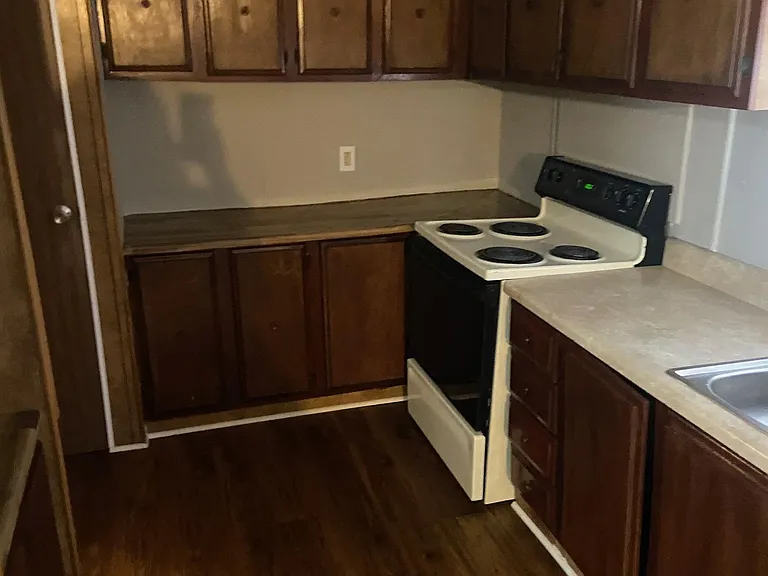 149 Ireland Dr — Photo 5