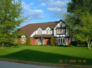 1S480 Domartin Pl, Winfield, IL 60190