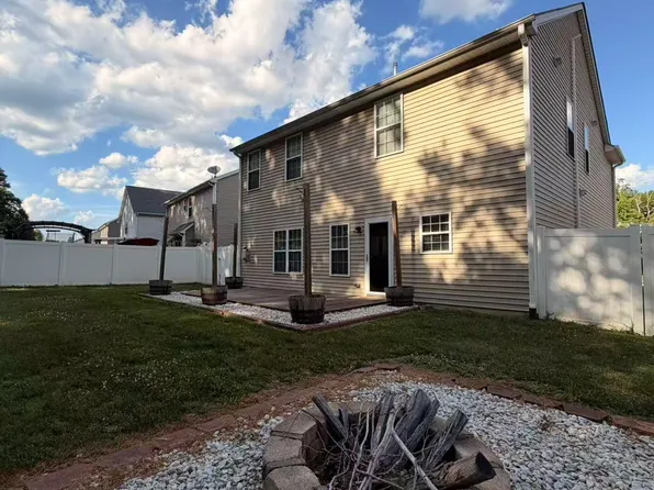 1730 Ridgestone Ln, Kernersville, NC 27284