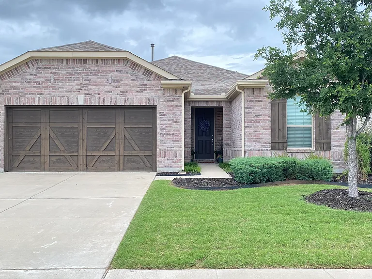 3417 Osage River Trl — Photo 1