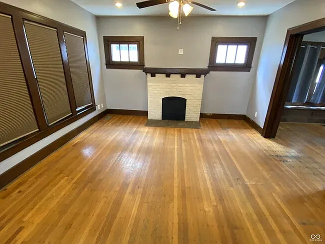 3043 N College Ave #MAIN — Photo 17