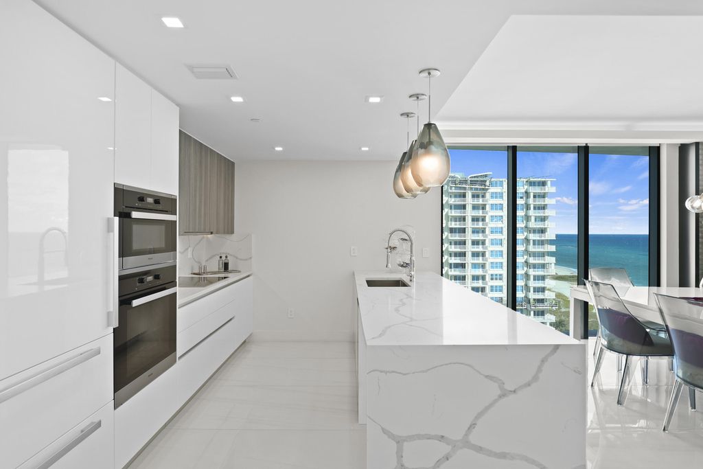 730 N Ocean Boulevard, photo 7
