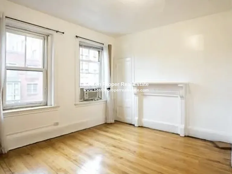 109 Dartmouth St #4 — Photo 3