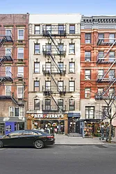 24 Saint Mark&#39;s Place in East Village