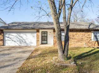 316 E Vicksburg St, Broken Arrow, OK 74011