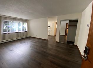 2207 6th St APT 3, Saint Paul, MN 55110