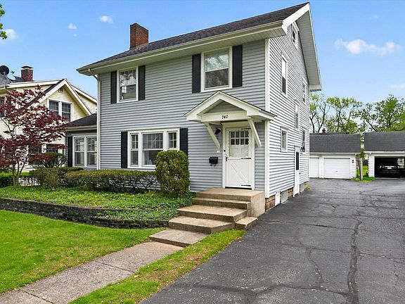 4th image of 747 Crescent Rd