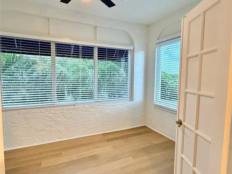 3433 Garden Ave #10 — Photo 6