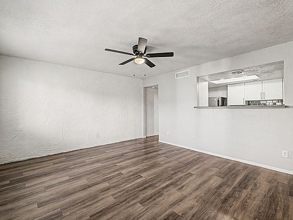 4th image of 3311 N 18th St APT 16
