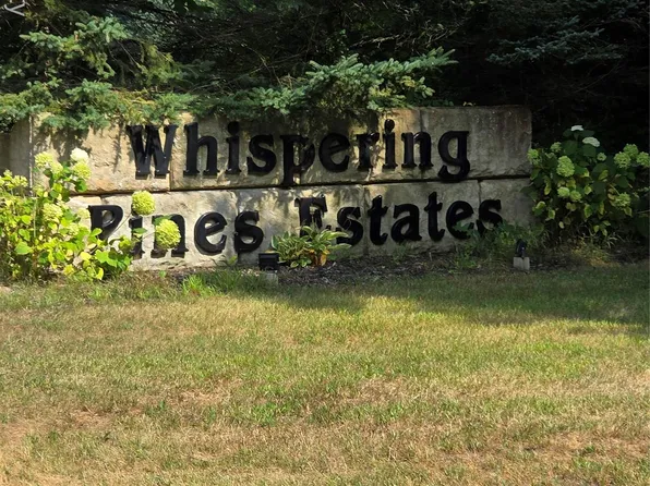 1441 Candace Dr, Lapeer, MI 48446