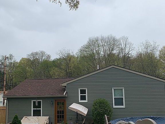 4th image of 208 McFadden St