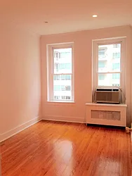 Rented by Manhattan Skyline