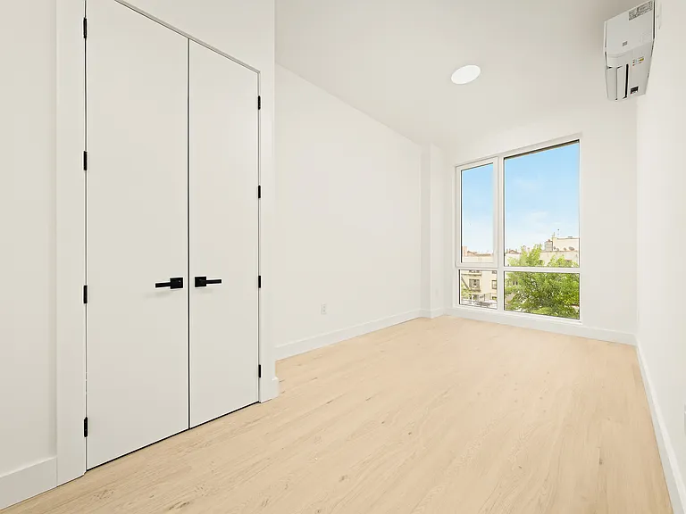 733 Lincoln Pl #1506 — Photo 6