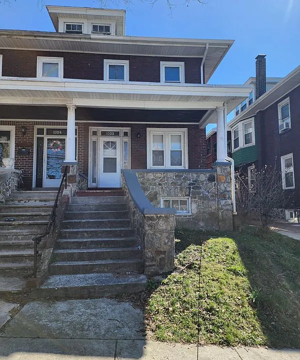 1322 Pike St #1