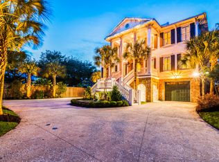 206 Haddrell St, Mount Pleasant, SC 29464