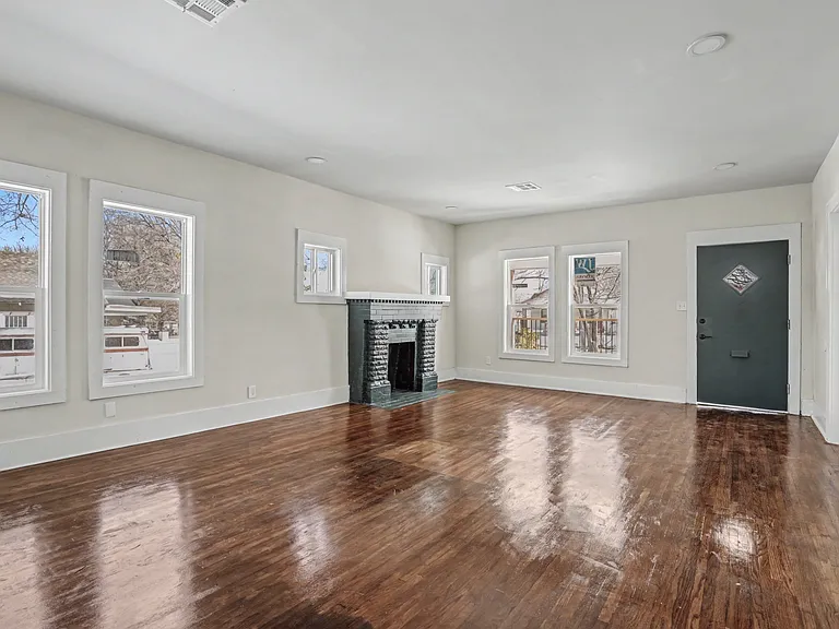 1340 N Boston Ave — Photo 7