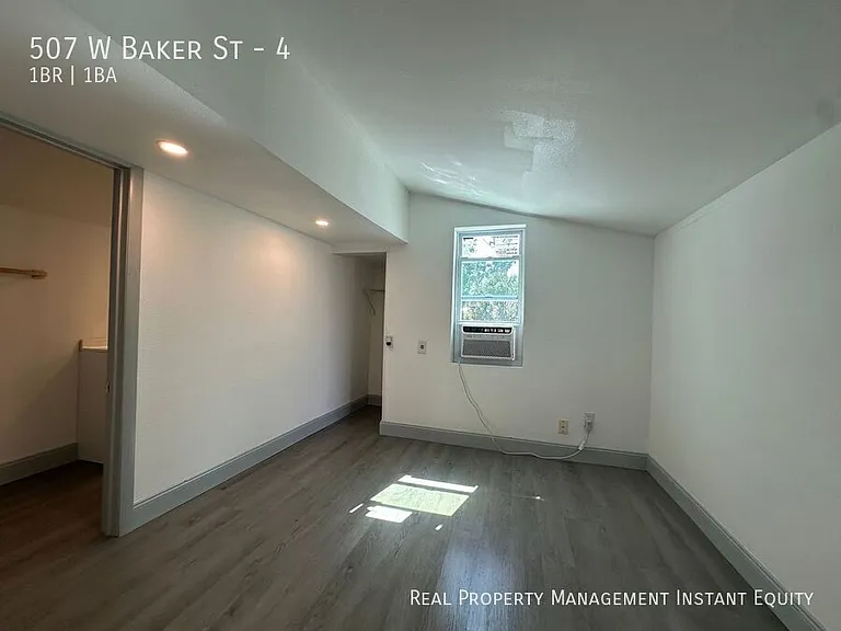 507 W Baker St #4 — Photo 7