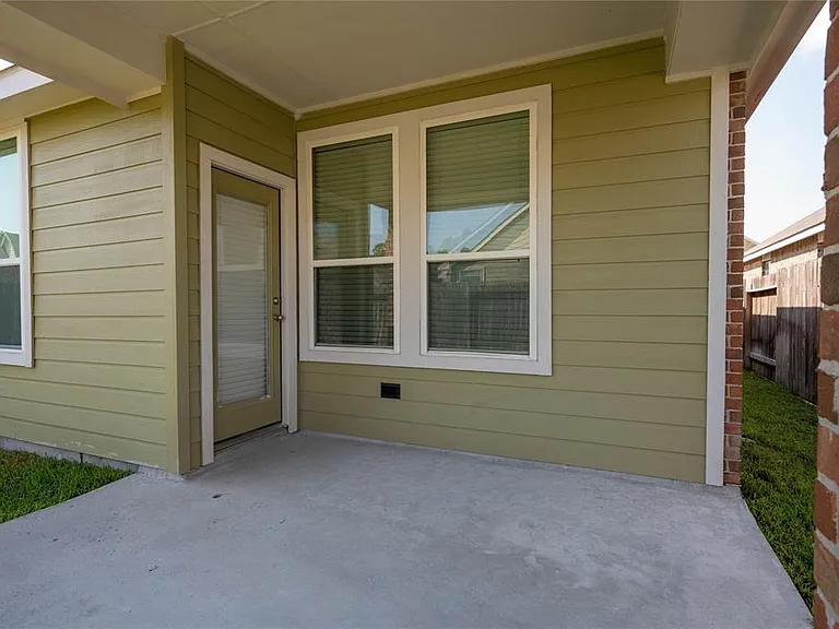 3137 Dunsmore Manor Ct — Photo 7