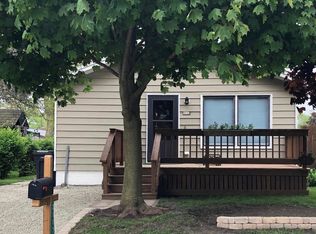 3117 Hickory Grove Ave, Racine, WI 53403