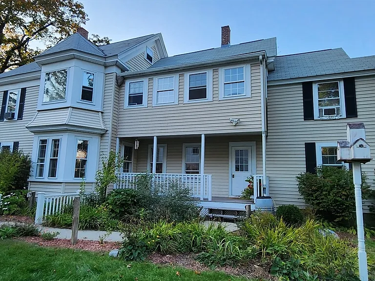 12 Mayhew St #1 — Photo 3