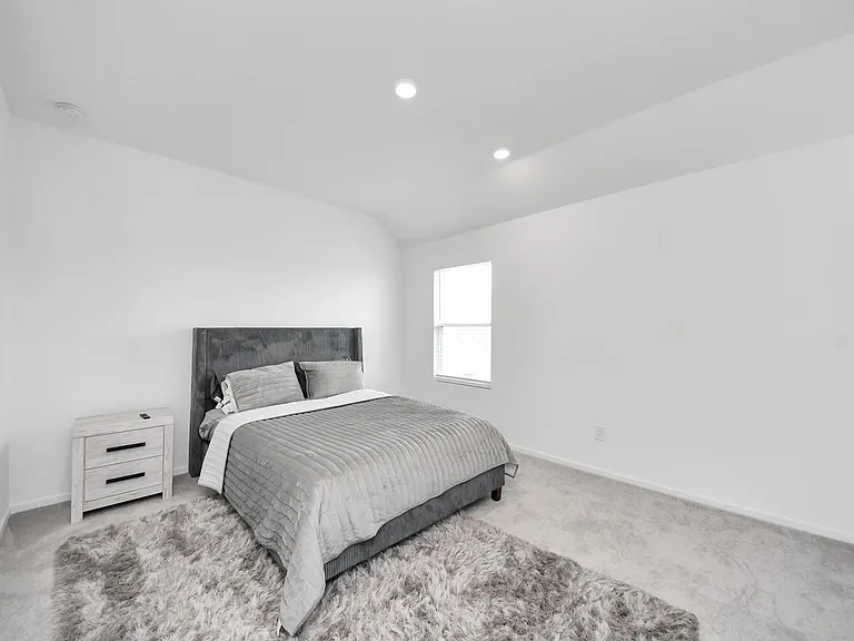6325 Golden Seaton Dr — Photo 4