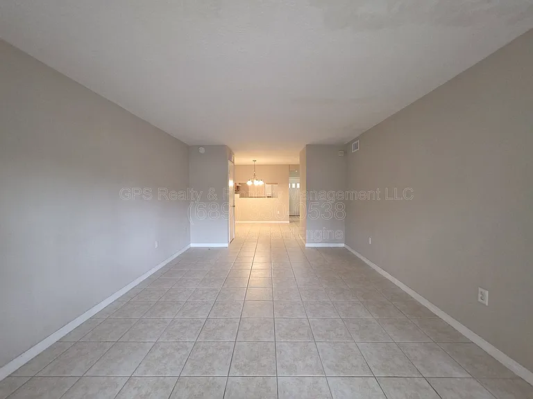 2500 Lee Rd #103 — Photo 8